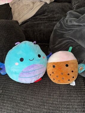 2 Squishmallows with 1 Flip A Mallow- that turns into ladybug. So 3! Huge sale!